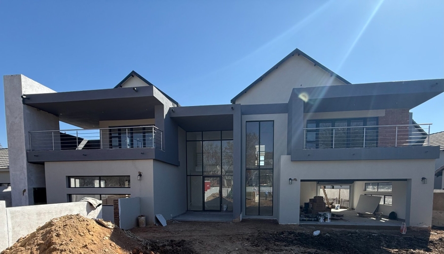 4 Bedroom Property for Sale in Landsmeer Residential Estate North West